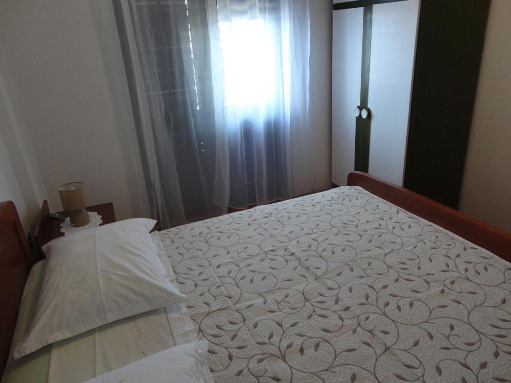 Apartman Lucijan Marusici  Zewnętrze zdjęcie